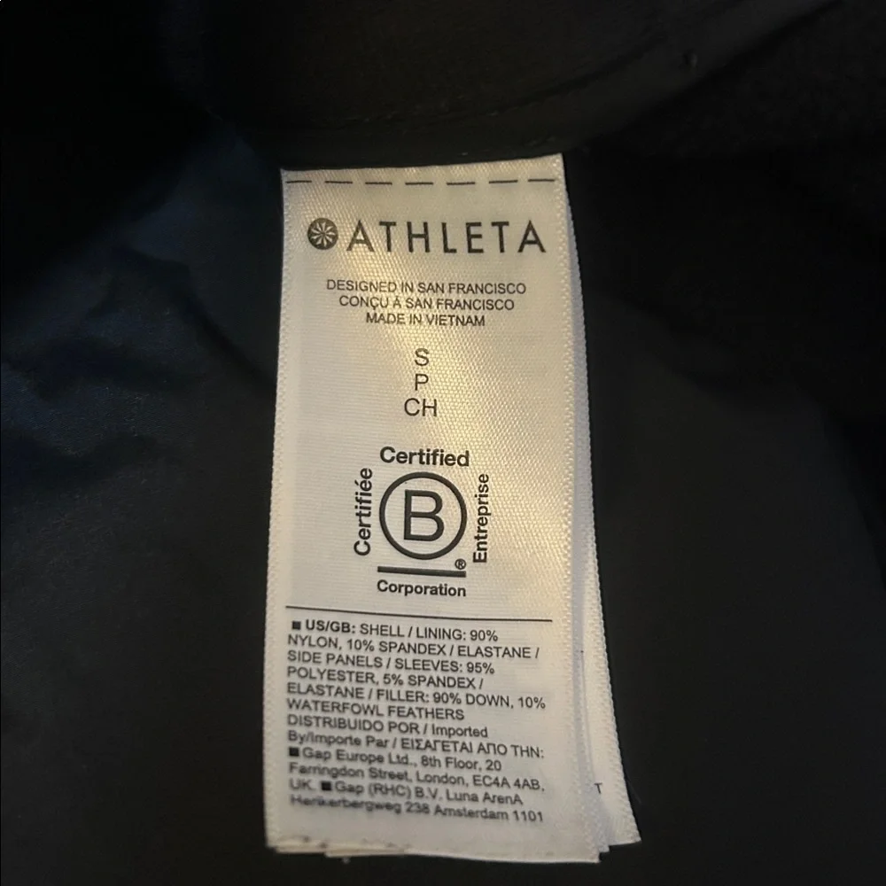 Athleta Inlet Jacket Quilted Down with Hood. Size Small - Picture 11 of 13